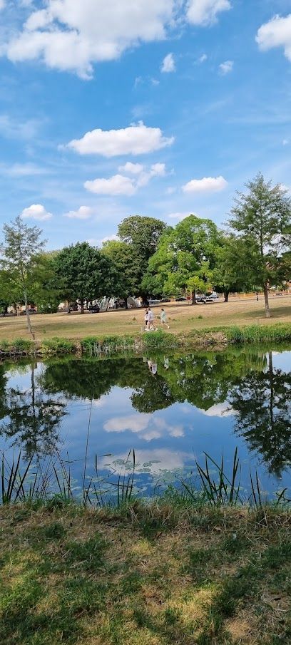 Fenlake Meadows